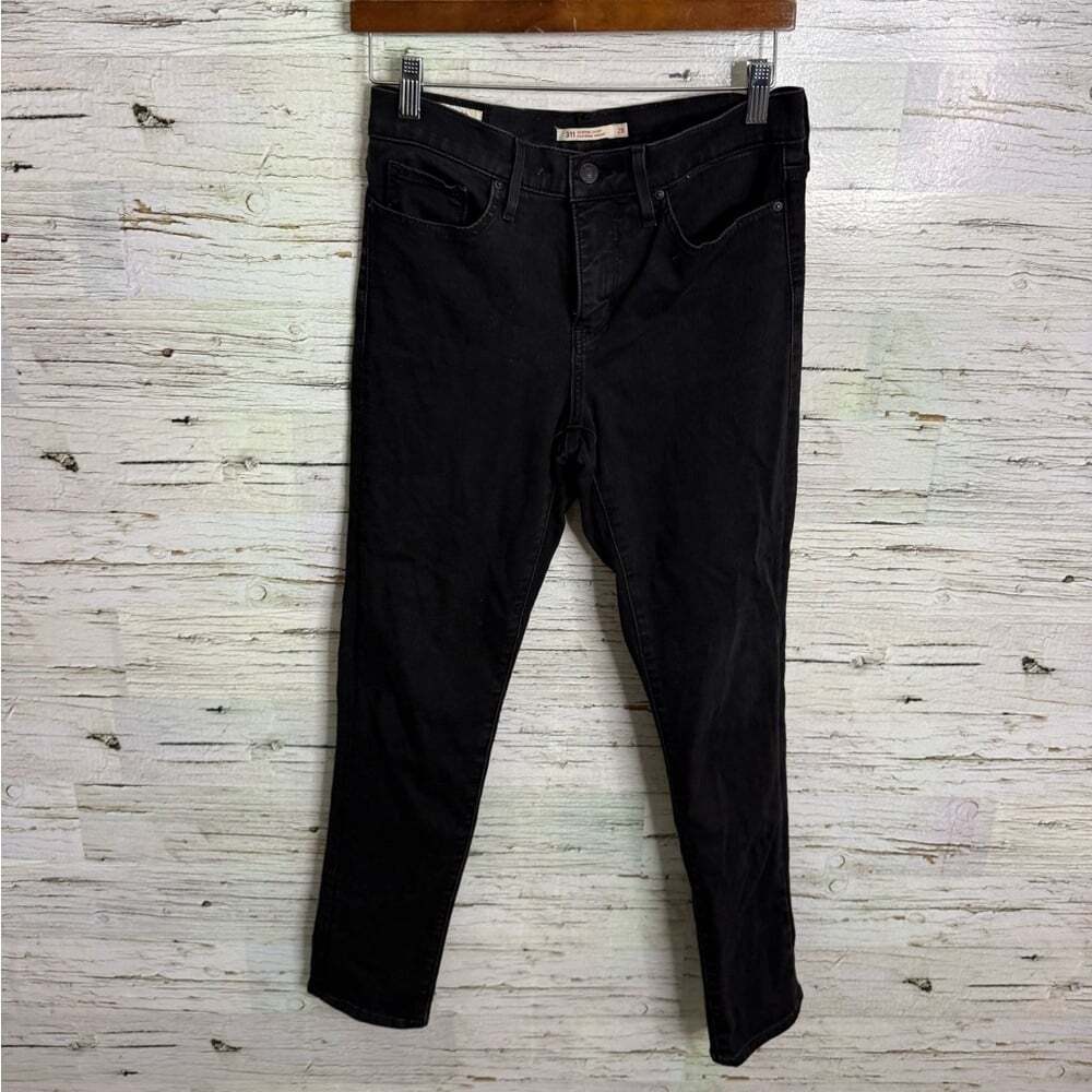 LEVI'S 311 SHAPING SKINNY black jeans size 28